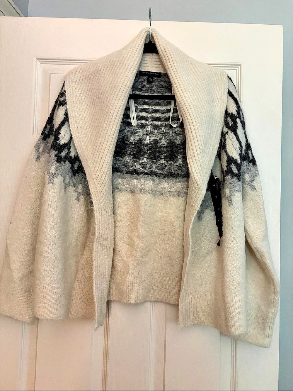Banana Republic Patterned Shawl Collar Cardigan Cream & Black Medium